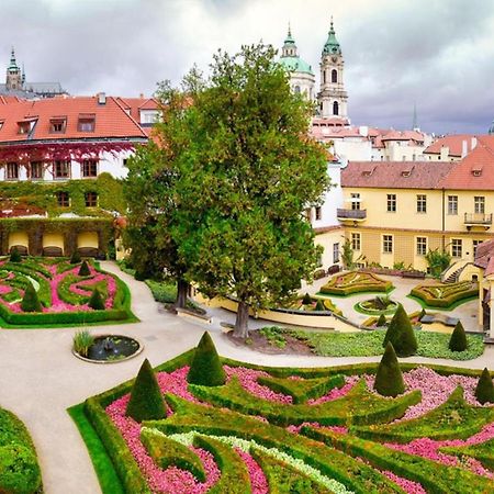 Premium Apart With A Balcony Prague Apartment Bagian luar foto