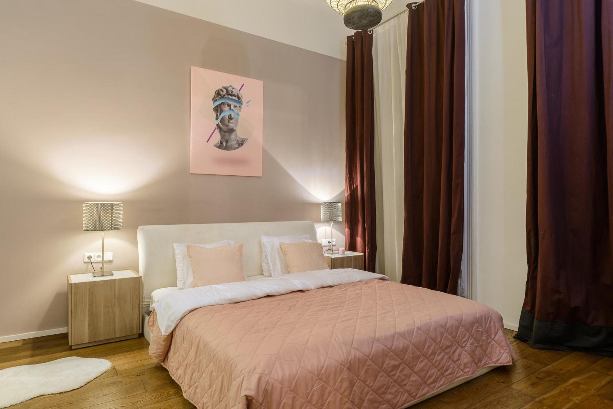 Premium Apart With A Balcony Prague Apartment Bagian luar foto